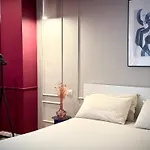 Art N Shelter باري