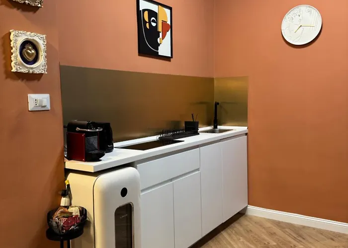 Art N Shelter * Bari